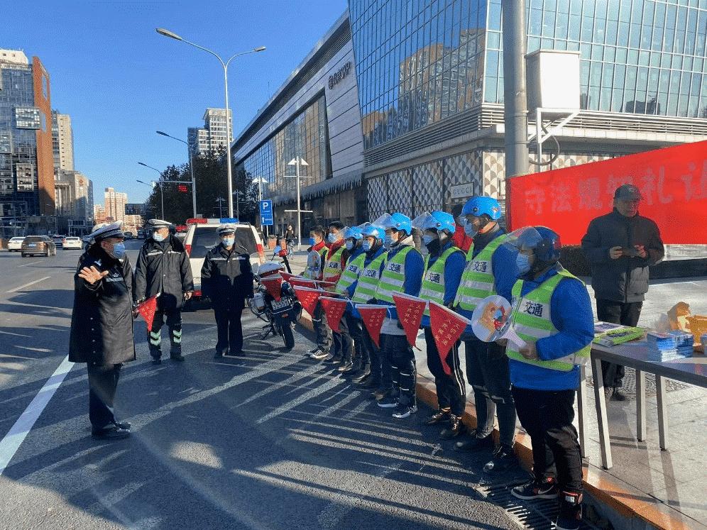 乡村交通新篇章，多地村最新道路建设新闻汇总